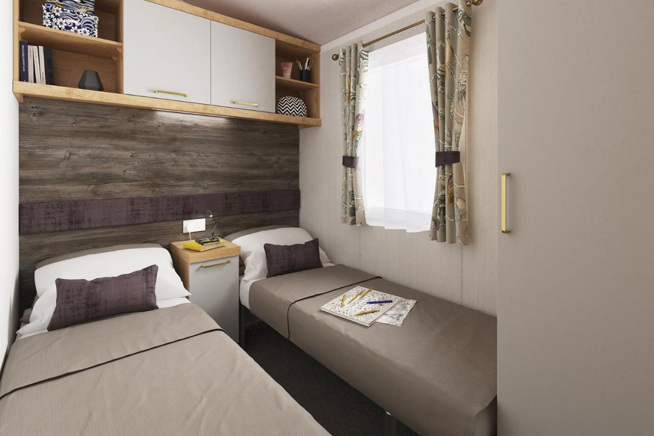 Lydstep Beach Bayview 3-Bedroom Holiday Home Тенбі Екстер'єр фото